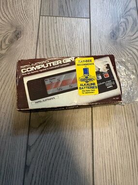 Mattel Computer Gin Handheld Game Boxed - Brown, White & Yellow